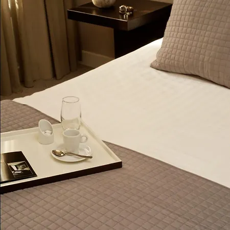 Le Frochot Pigalle, Sonder By Marriott Bonvoy パリ