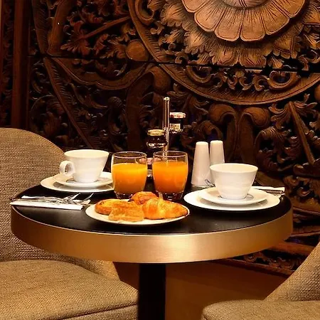 Le Frochot Pigalle, Sonder By Marriott Bonvoy Szálloda 3*
