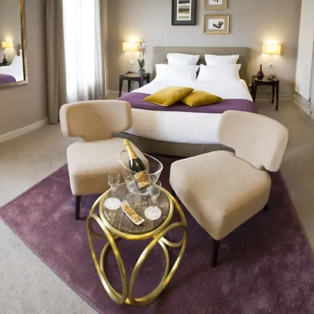 Le Frochot Pigalle, Sonder By Marriott Bonvoy 3* Párizs