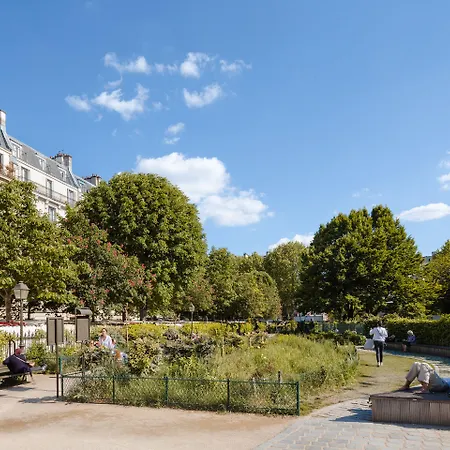 Le Frochot Pigalle, Sonder By Marriott Bonvoy 3* Párizs