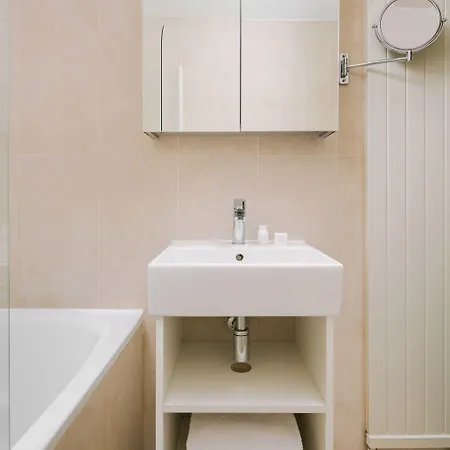 Hotel Frochot Montmartre
