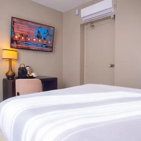 Hotel Frochot Montmartre Paris